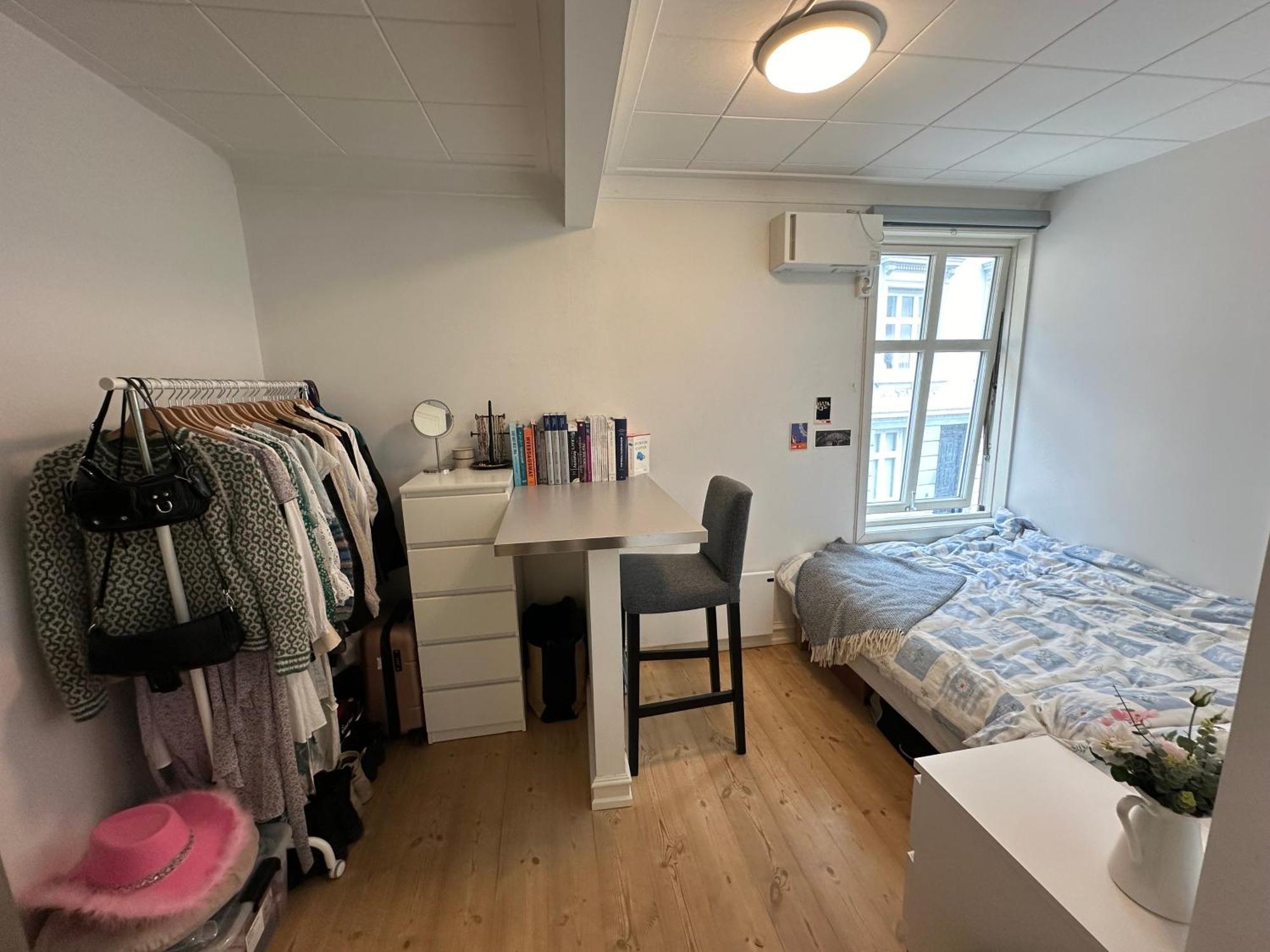 Apartamento Sjarmerende Bolig Like Ved Togstasjonen Bergen Exterior foto